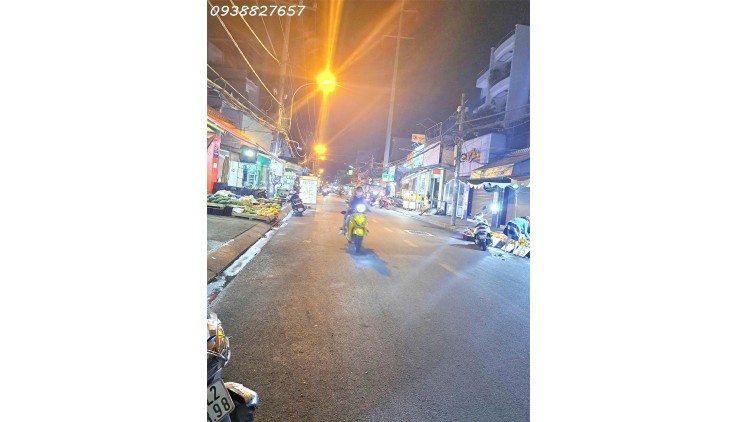 Bán nhà sát mặt tiền bùi minh trực Q8 - hxh thông 130m2 - ngang hiếm 5.5m - chỉ 9 TỶ